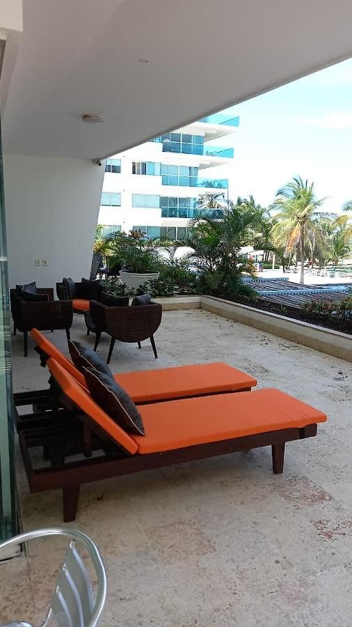 Frente A La Playa Morros 922 Apartamento *