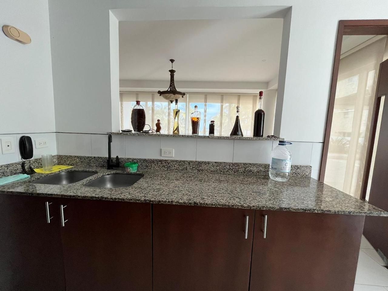 Frente A La Playa Morros 922 Cartagena