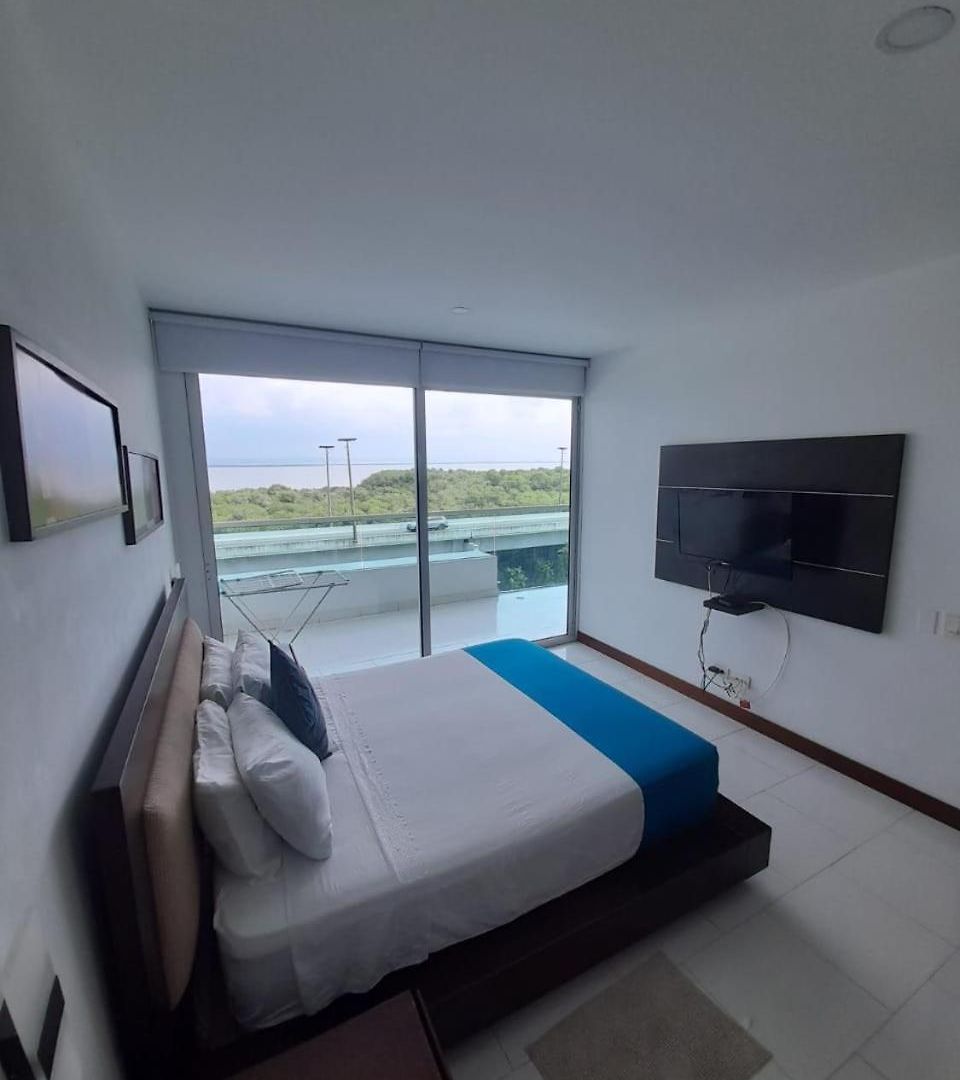 Apartamento Frente A La Playa Morros 922 *