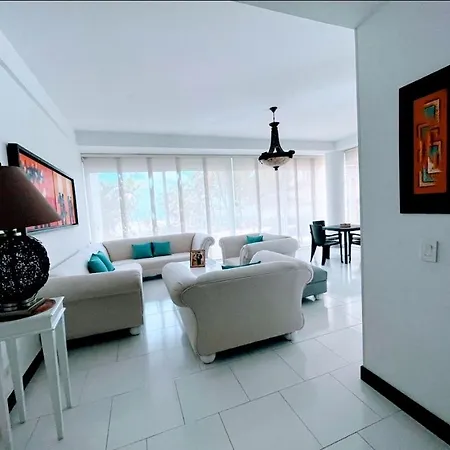 Frente A La Playa Morros 922 Apartamento