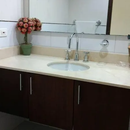 Apartamento Frente A La Playa Morros 922 *