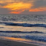 Apartamento Frente A La Playa Morros 922