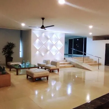 Frente A La Playa Morros 922 Apartment *
