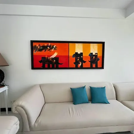 Apartamento Frente A La Playa Morros 922