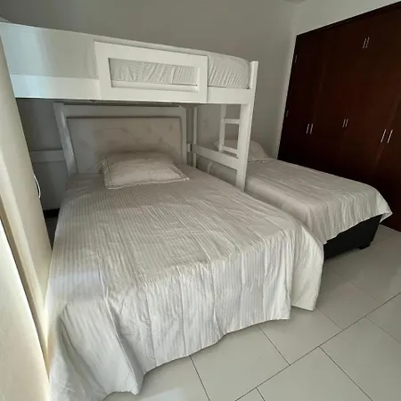 Apartamento Frente A La Playa Morros 922 Cartagena