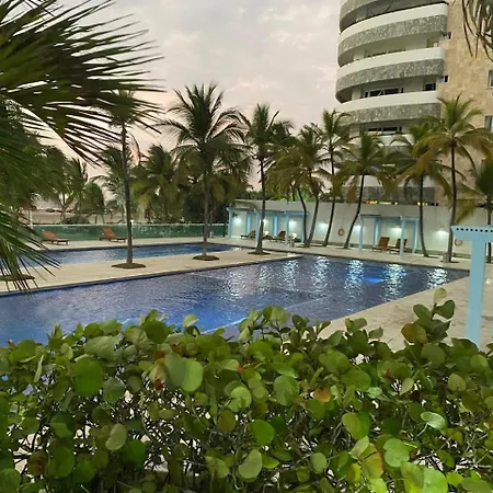 Frente A La Playa Morros 922